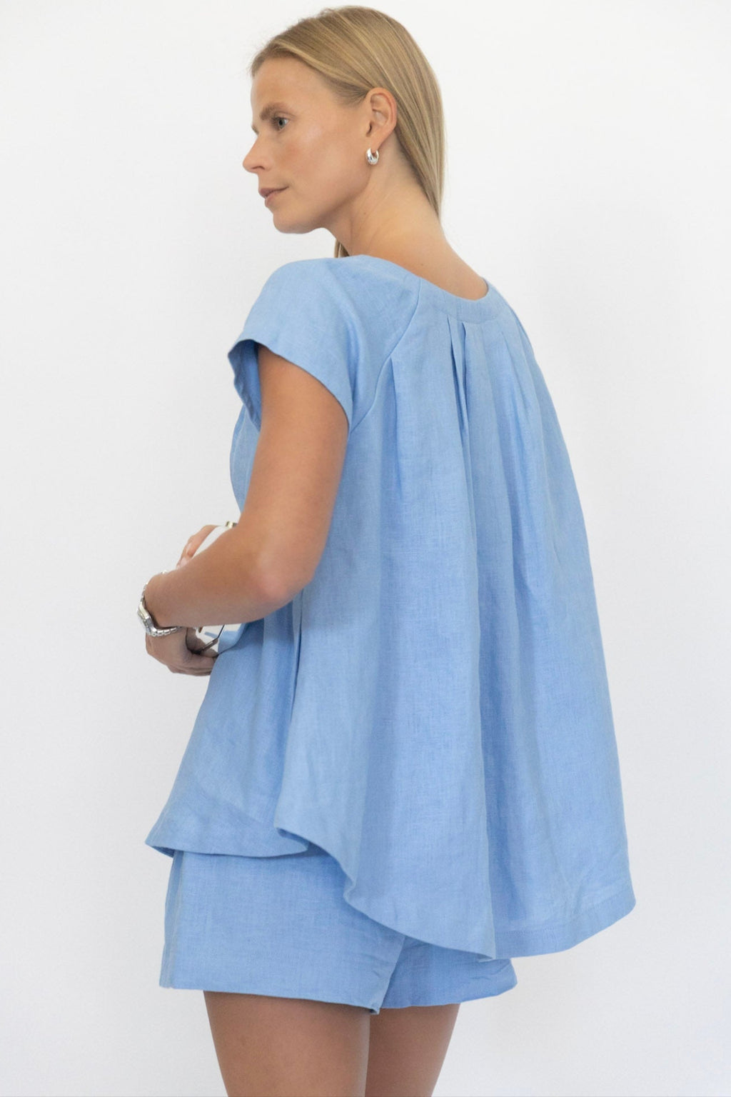 Linen Tunic in Black