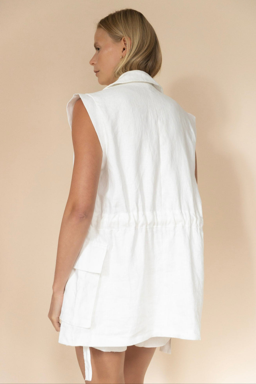 Linen Sleeveless Trench in Navy