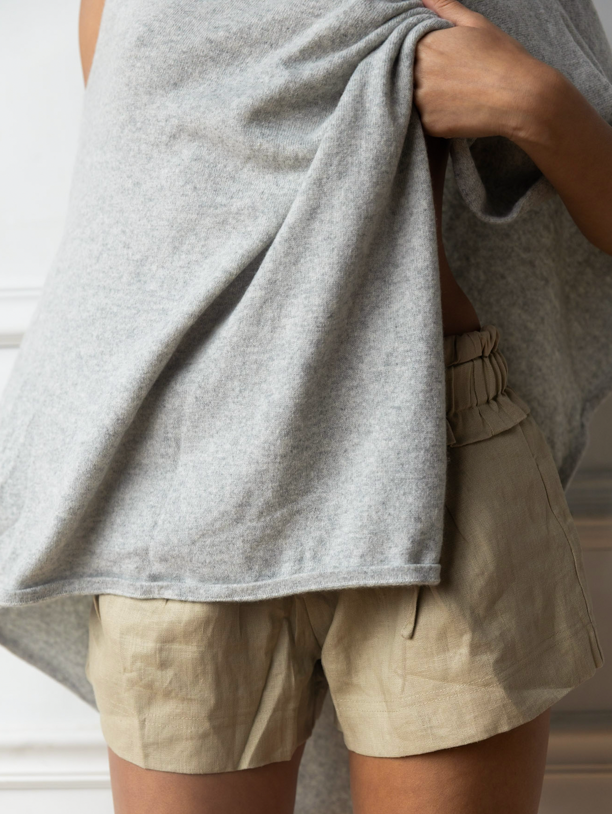 Cashmere Poncho in Morning Fog