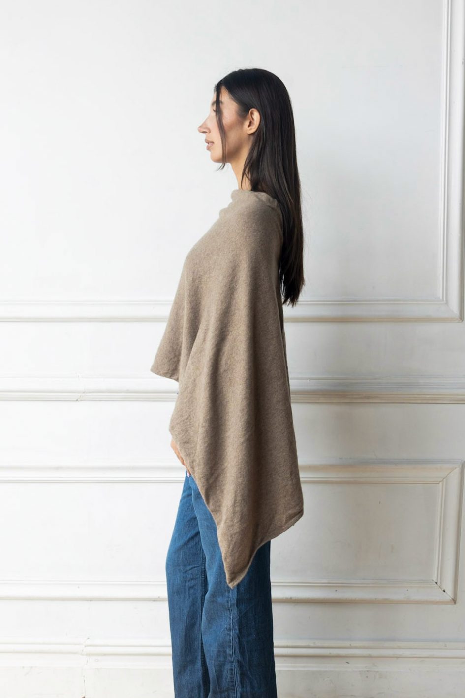 Cashmere Poncho in Weathered Cedar